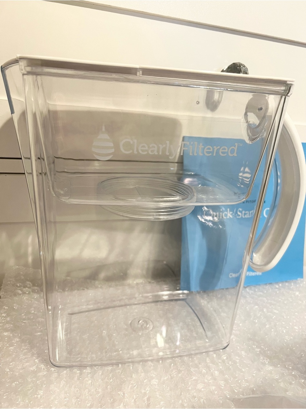 NEW Clearly Filtered Water Pitcher + Filter Targets 365+ Contaminants BPA Free - Picture 5 of 6